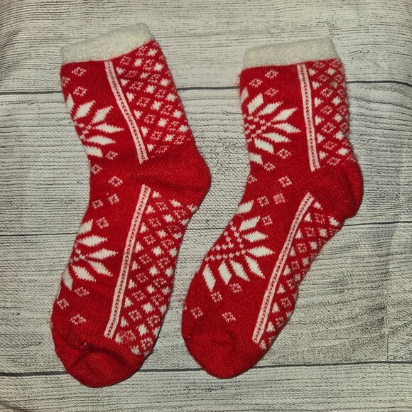 Red And White Fuzzy Socks - Picture 1 of 1